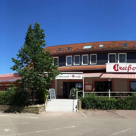 Muesser Hof 3*
